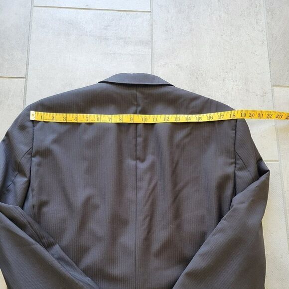 Hugo Boss Suit jacket size 42R‎ - Picture 10 of 12